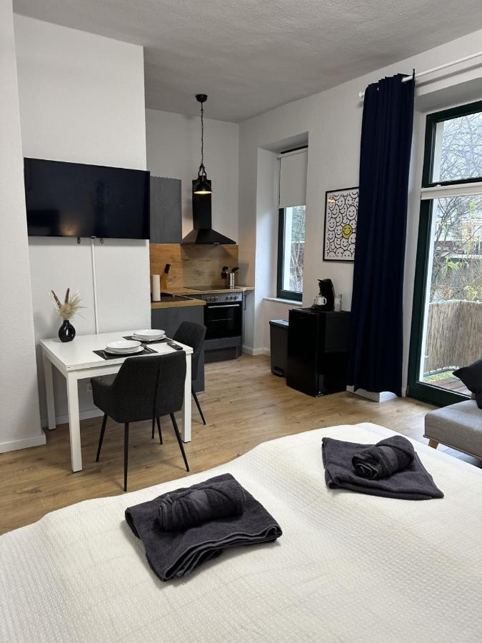 Ferienwohnung Lorenz Mit Kostenlosem Parkplatz Netflix Boxspringbett Kueche Magdeburg Exterior photo