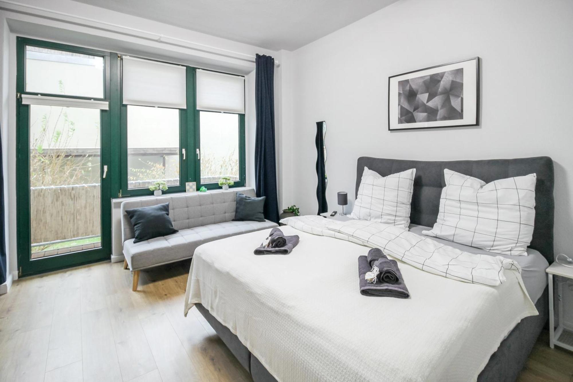 Ferienwohnung Lorenz Mit Kostenlosem Parkplatz Netflix Boxspringbett Kueche Magdeburg Exterior photo